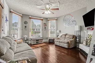 333 E Main St, Circleville, OH 43113 - Photo 5