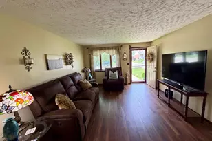 4250 Midfield St, Springfield, OH 45503 - Photo 7