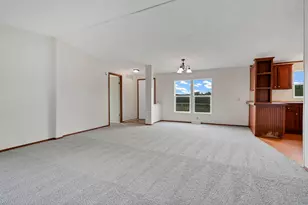 12186 State Route 155, Corning, OH 43730 - Photo 7