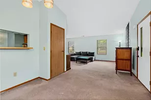 1303 Worthington Creek Dr, Columbus, OH 43085 - Photo 11