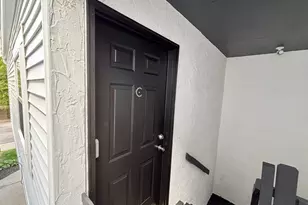 1392 N Summit St, Columbus, OH 43201 - Photo 13
