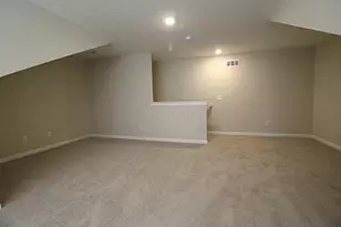 409 Halton Dr, Pataskala, OH 43062 - Photo 29