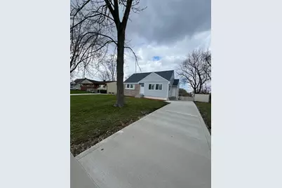1398 Matthias Drive, Columbus, OH 43224 - Photo 3