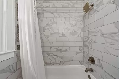 166 E Welch Avenue, Columbus, OH 43207 - Photo 39