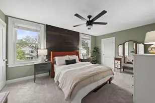 166 E Welch Ave, Columbus, OH 43207 - Photo 29