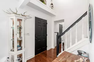 7831 Leaview Dr, Columbus, OH 43235 - Photo 5