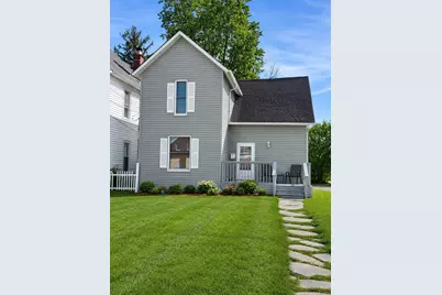 17 S Oregon Street, Johnstown, OH 43031 - Photo 1