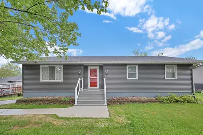 3285 Lakewood Drive, Zanesville, OH 43701 - Photo 1