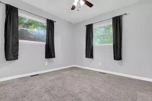 109 N Main St, Williamsport, OH 43164 - Photo 25