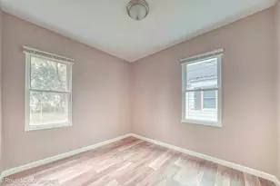 2339 Joyce Ave, Columbus, OH 43211 - Photo 5