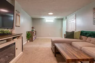 443 Carolann Ave, Columbus, OH 43207 - Photo 35