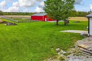 5919 N County Line Rd, Centerburg, OH 43011 - Photo 49