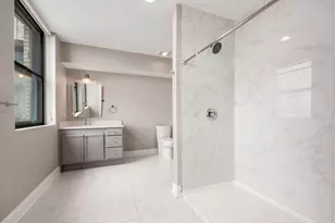 50 W Broad St, Columbus, OH 43215 - Photo 9