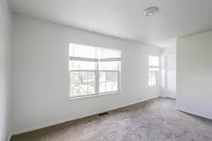 1467 Tenagra Way, Columbus, OH 43228 - Photo 9