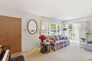 607 E Weisheimer Rd, Columbus, OH 43214 - Photo 13