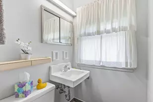 607 E Weisheimer Rd, Columbus, OH 43214 - Photo 21