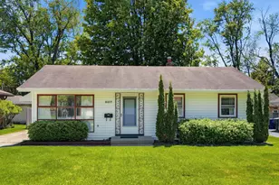 607 E Weisheimer Rd, Columbus, OH 43214 - Photo 1