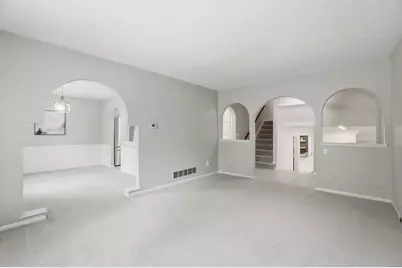 1120 E College Avenue, Westerville, OH 43081 - Photo 13