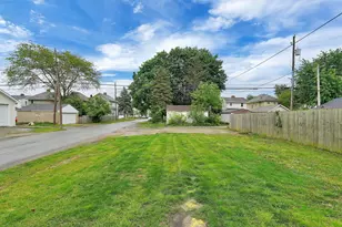 416 S Burgess Ave, Columbus, OH 43204 - Photo 25