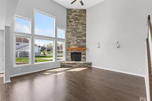 2665 Russell Woods Dr, Delaware, OH 43015 - Photo 9