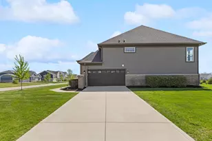 2665 Russell Woods Dr, Delaware, OH 43015 - Photo 47