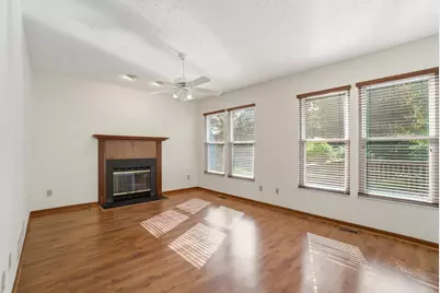 1048 Mahle Court, Reynoldsburg, OH 43068 - Photo 9