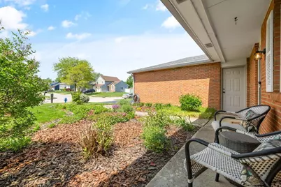4858 Wallington Drive, Hilliard, OH 43026 - Photo 3