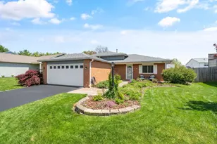 4858 Wallington Dr, Hilliard, OH 43026 - Photo 1