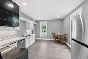 44 E 4th St, London, OH 43140 - Photo 9