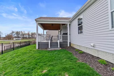 159 Chestnut Commons Drive, Commercial Point, OH 43116 - Photo 31