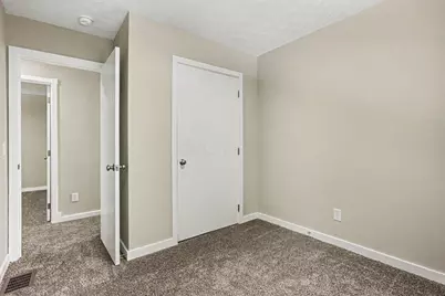 7670 Buckeye Road SE, Sugar Grove, OH 43155 - Photo 17