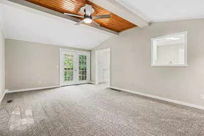 7670 Buckeye Road SE, Sugar Grove, OH 43155 - Photo 5