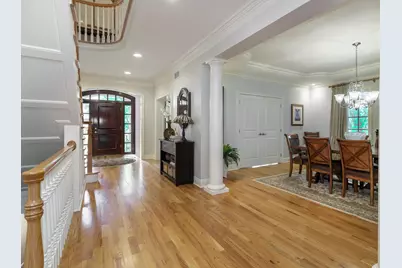 4085 Lyon Drive, Columbus, OH 43220 - Photo 9
