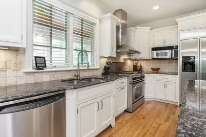 4085 Lyon Drive, Columbus, OH 43220 - Photo 13