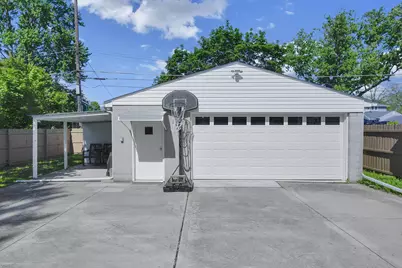 93 Buena Vista Avenue, Columbus, OH 43228 - Photo 27