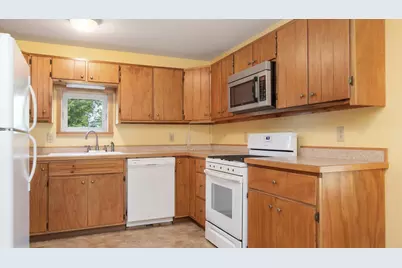 106 W Gay Street, Somerset, OH 43783 - Photo 11