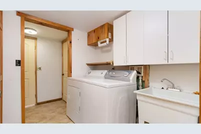 106 W Gay Street, Somerset, OH 43783 - Photo 17