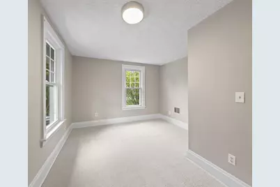 81 W Lakeview Avenue W, Columbus, OH 43202 - Photo 17