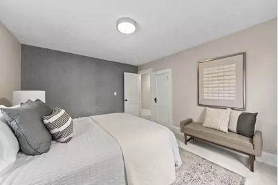 81 W Lakeview Avenue W, Columbus, OH 43202 - Photo 15