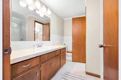 1121 Michigan Street, Bellefontaine, OH 43311 - Photo 15