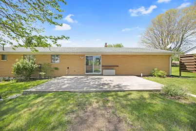 1121 Michigan Street, Bellefontaine, OH 43311 - Photo 41