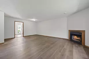 2324 Terrance Dr, Columbus, OH 43220 - Photo 9
