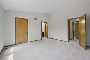 2324 Terrance Dr, Columbus, OH 43220 - Photo 25