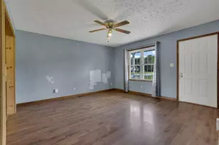 29654 Cherrycrest Dr, Logan, OH 43138 - Photo 3