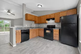 4906 River Trail Ct, Columbus, OH 43228 - Photo 17