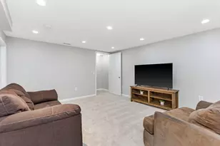 5976 Kingslake Dr, Hilliard, OH 43026 - Photo 27