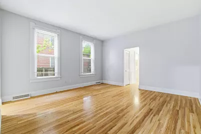 19 E Mithoff Street, Columbus, OH 43206 - Photo 5