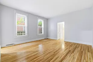 19 E Mithoff St, Columbus, OH 43206 - Photo 5