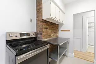 19 E Mithoff St, Columbus, OH 43206 - Photo 13