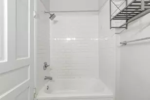 19 E Mithoff St, Columbus, OH 43206 - Photo 15